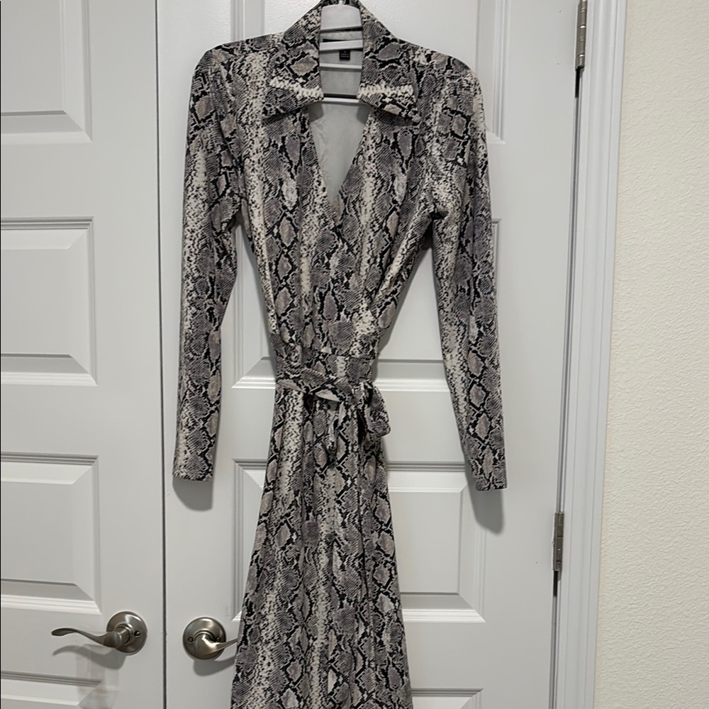 Brooks Brothers Black and White Wrap Dress with Notched Collar